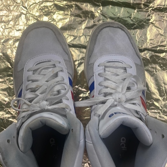 Adidas Hoops 2.0 Mid​ - Picture 13 of 14